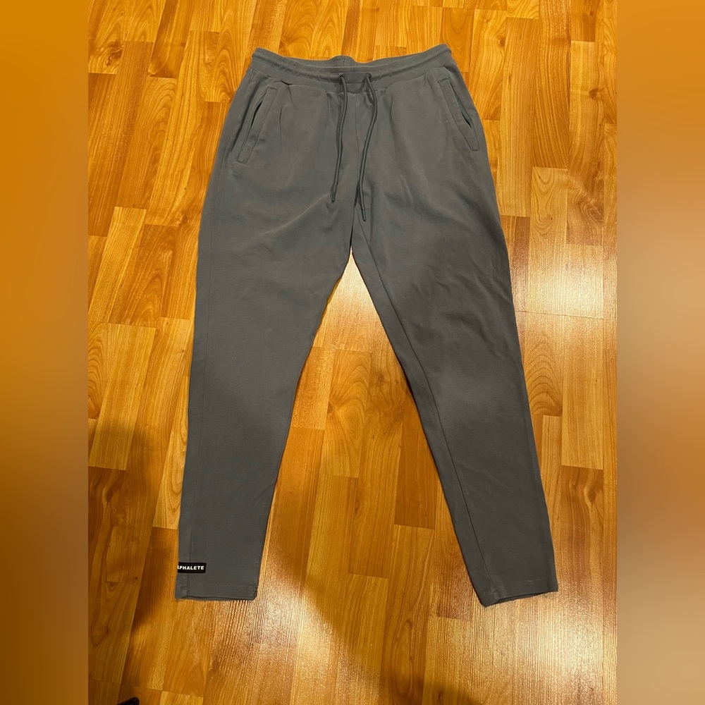 Alphalete Joggers
